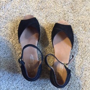 Toms platform Mary Jane sandals